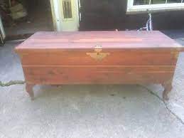 Woodworkers guild of america membership. Antique Cedar Hope Chest Caswell Runyan Co Ebay