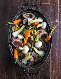 Pot Au Feu Aux Legumes Oublies Pour 6 Personnes Recettes Elle A Table Recette Recettes De Cuisine Legumes Oublies Pot Au Feu