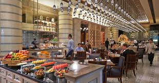 Awarded as the best restaurant in the country on multiple occasions with a brand of the year award, and seal of excellence, marini's deep passion in spreading the italian culinary experience in kuala lumpur has. Beste Restaurants Bars Und Lounges Mandarin Oriental Kuala Lumpur