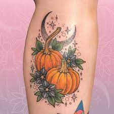 If You Want A Tattoo To Commemorate What You Love About Fall These Designs From Autumnal Leaves To Earth Ton Pumpkin Tattoo Autumn Tattoo Fall Leaves Tattoo