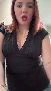 Lydia Farley's Instagram, Twitter & Facebook