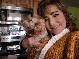 Keely Walton's Instagram, Twitter & Facebook