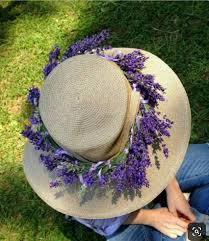 Pin By Nuray Ersoz On Levanta Lavender Farm Lavender Wreath Gardening Hat