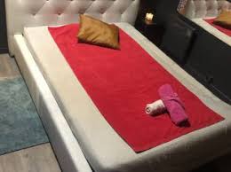 Le massage traditionnel chinois est un des 5 piliers de la médecine traditionnelle chinoise. Ile De France Annonce Massage Naturiste Institut Salon Et Masseuse Zenmassage Fr