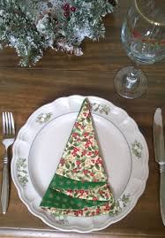 Trinitychristmas.in is an exclusive online artificial christmas tree store in india. Sew This Christmas Tree Shaped Napkins Free Pattern Craft Warehouse Chr In 2020 Servietten Falten Weihnachtsbaum Nahen Weihnachten Leichte Weihnachtsbasteleien