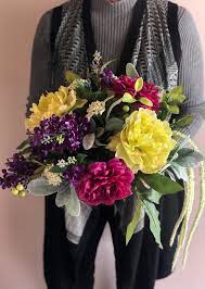 Her dabbling focuses on interior design, including diy, jewelry, cakes, sugar flowers, and fiber arts of all kinds. Jewel Tone Pedestal Silk Arrangement The Flower Alley