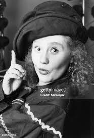 163 Sonja Roberts Photos & High Res Pictures