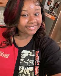 Self-love game strong, vibes stronger.” 💪🏽🫶🏽