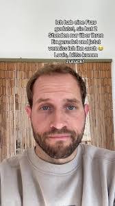 Julia Herold's Instagram, Twitter & Facebook