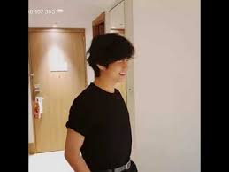 283k members in the bangtan community. Bts V Welcoming V In Jin S Birthday Vlive Youtube