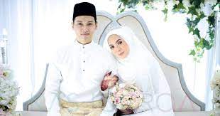 Jika anak kedua sangat mengedepankan persahabatan, maka dalam urusan percintaan anak kedua kurang mujur. Ini Untungnya Berjodoh Dengan Anak Kedua Seorang Yang Kuat Hadapi Tekanan Boleh Jadi Sahabat Baik Till Jannah Kashoorga