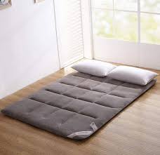 The Perfect Floor Companion Is The Japanese Floor Futon Mattress Diy Floor Bed To Create An Awesome Futon Bed Th Japanese Bed Japanese Bed Roll Futon Mattress