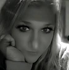 I'm just trying to figure out why David kept trying to shake Allen's  hand🤦🏾‍♀️ Was David trying to get a negative reaction out of Allen! It  looked really tacky!