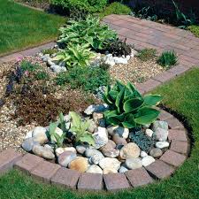 33 popular pieces of decoration that are stepping stones. Garden Edging Ideas To Give Gardens The Perfect Finishing Touch Garden Edging Brick Garden Edging Lawn Edging