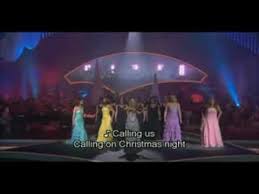 Featuring singers chloi agnew, orla fallon, lisa kelly and meav ni mhaolchatha, and fiddler mairead nesbitt. Celtic Woman Christmas Pipes Youtube
