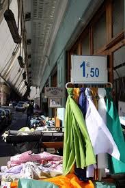 French Fabric Heaven In Paris Le Marche St Pierre My French Country Home Paris Shopping Paris Paris Travel
