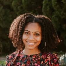 Aisha Franklin's Instagram, Twitter & Facebook