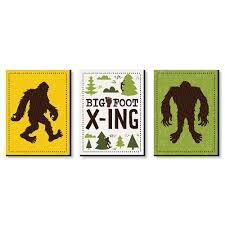 Free shipping on orders over $39. Sasquatch Crossing Bigfoot Nursery Wall Art And Kids Room Decor 7 5 X 10 Inches Set Of 3 Prints Bigdotofhappiness Com