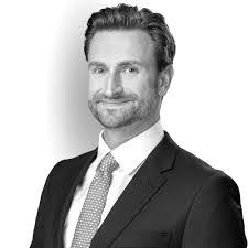 Bradley Garland's Instagram, Twitter & Facebook