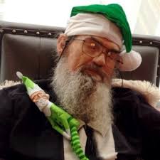 Si Robertson (@UncleSi_Elf)