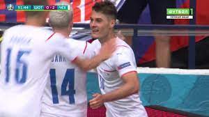 Patrik schick (born 24 january 1996) is a czech professional footballer who plays as a forward for bundesliga club bayer leverkusen and the czech republic national team. Patrik Shik Patrik Shik Ot Chehiya Podchini Shotlandiya V Glazgou Action Shik Avtor Samogo Dalnego Gola Na Evro S 1980 Goda Mathias Frilleck