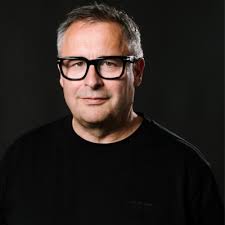 Yesterday, our colleagues from L-Acoustics Laurent Vaissie, Sebastian  Wittrock ,Steffen Luuk, Marc Glattes and Jacob Barfoed were at the  Friedrichstadt-Palast Berlin to get a live impression. A…