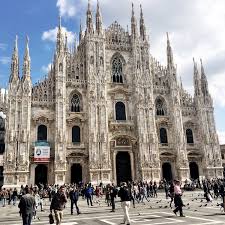Discover Italian Charm In Milan Sapphire Elm Travel Co Italy Pictures Milan Cathedral Cathedral