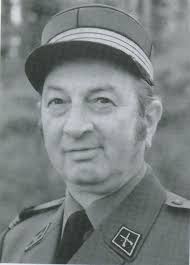 Inwieweit trug das ehemalige Regiment 16 zur Identitätsbildung der Region  Oberaargau bei? Vortrag 19.10.2016 vor den OGL-Seni