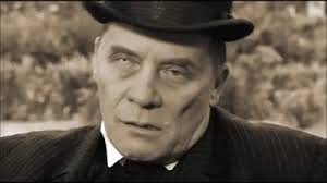 Псс... У нас тут новое зеркало