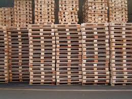 Where does everyone get their pallets to use for all the awesome pallet projects i see? Where To Find Free Pallets Or For Sale In Your Area 1001pallets Pallet Diy Where To Get Pallets Wood Pallet Projects