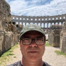 Daniel Yost (@daniel.yost.9)