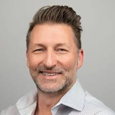 Chris Boozer's Instagram, Twitter & Facebook