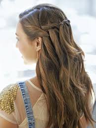 Looking for a new haircut? 16 Epic New Year S Eve Hairstyle Ideas Hair Inspiration For Nye 2018