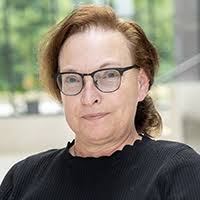 Anne Kohlmeier's Instagram, Twitter & Facebook