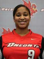 Softball falls to Ithaca 4-3 in NCAA tournament