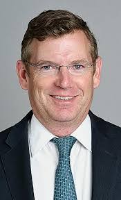 Jennifer Aloisi's Instagram, Twitter & Facebook