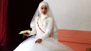 Maybe you would like to learn more about one of these? Traditionelle Hochzeiten Brautkleider Aus Aller Welt