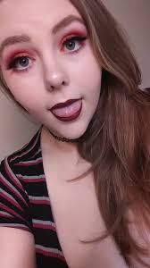 Kaylee Marsh (@KayleeMarsh9)