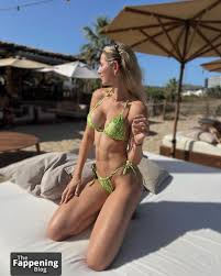 Lavinia Valbonesi Sexy Collection (52 Photos) | TheFappening