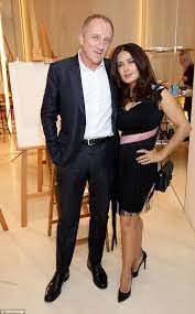 Francois pinault orientation is said. Salma Hayek Cosies Up To Husband Francois Henri Pinault At London Art Class Daily Mail Online