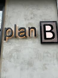 قريبا في مكة على تويتر Because Plan A Doesn T Always Work تم اليوم الأحد إفتتاح مطعم Plan B في مكة المكرمة بعد فرعهم الأول في جدة لديهم قائمة من البرجر الميني