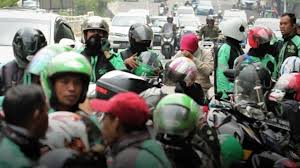 Ojol viral ayang prank ojol terbaru. Lakukan Hal Tak Terduga Sebelum Antar Makanan Aksi Ojol Ini Mendadak Viral