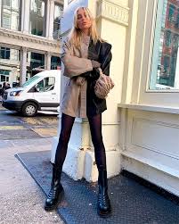 Centrul istoric al orasului medias apare ca un muzeu in aer liber. Pin En Street Fashion