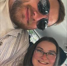 Looking for a photographer who can do engagement photos.