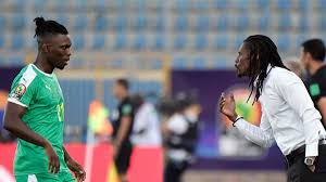 Galatasaray, mısır takımlarından al ahly'de forma giyen aliou dieng için yeni bir teklif yaptı. Dates Fifa Juin 2021 Aliou Cisse Publie Sa Liste Le 21 Mai Avec Un Grand Retour Equipe Nationale Football Football Gaindes Football