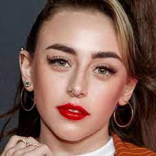 See more of nicki nicole fäns on facebook. Biografia De Nicki Nicole Edad Estatura Pack Novio De Donde Es Laletrade Biografias Musica Y Letras