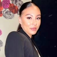 200+ "Pelley" profiles