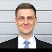 Aaron Vantilburg's Instagram, Twitter & Facebook