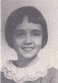 The year was 1978 and the month of June in Castletown and it was the time  to pick a Castletown Festival Queen. A line up as shown and then the result  was