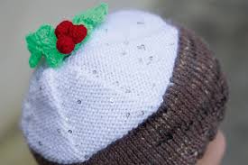 The beanies are quick to knit and felt. Christmas Pudding Hat Knitting Pattern Gathered